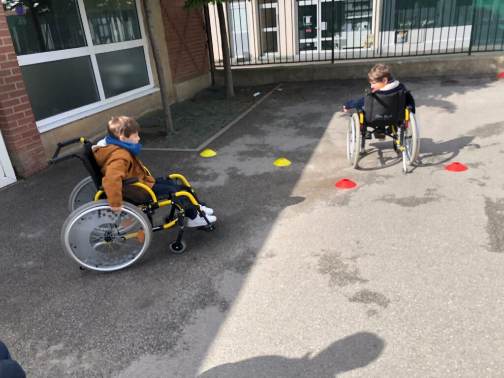 sensibilisation-aux-handicaps