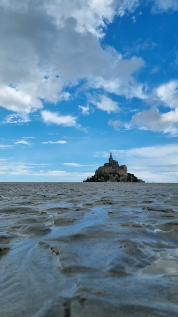 les-cp-et-les-cm2-de-limmaculee-au-mont-saint-michel